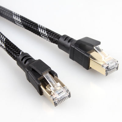 Zewnętrzny wewnętrzny kabel krosowy Cat8 Nylon pleciony 26AWG 40 Gb / s 2000 MHz S / FTP