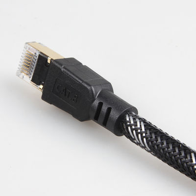 Zewnętrzny wewnętrzny kabel krosowy Cat8 Nylon pleciony 26AWG 40 Gb / s 2000 MHz S / FTP